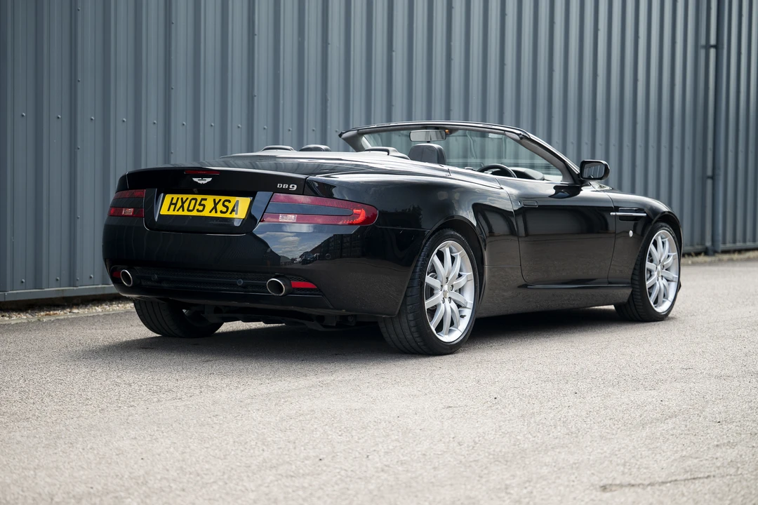 2005 Aston Martin DB9 - Image 14 of 31