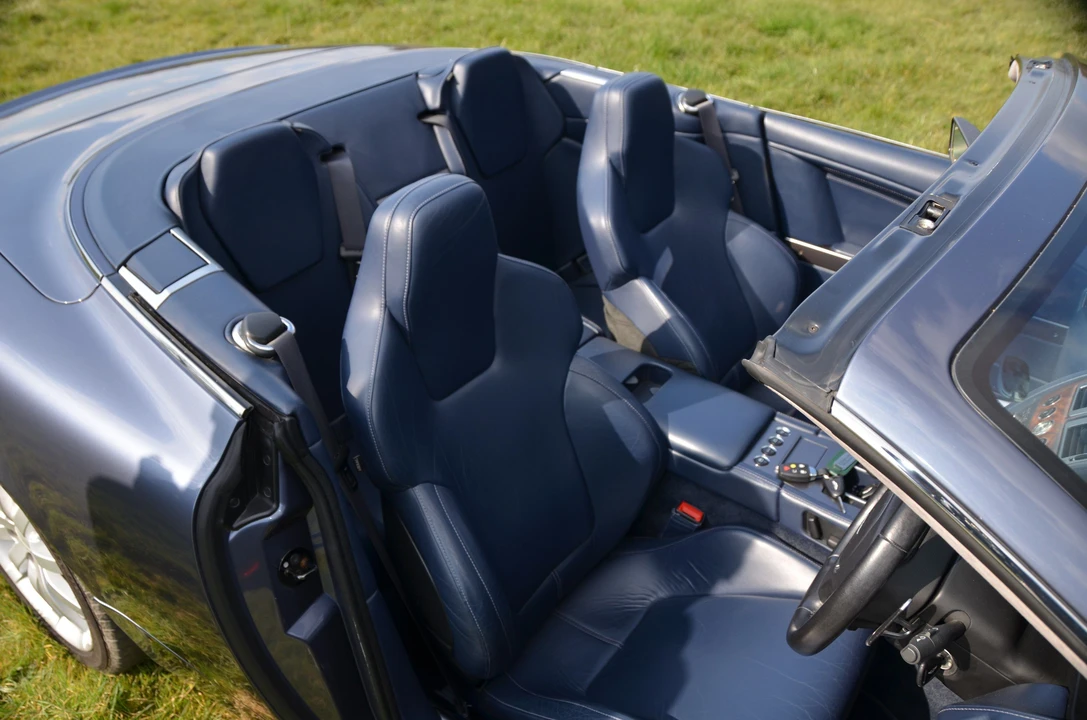 2005 Aston Martin DB9 - Image 5 of 9
