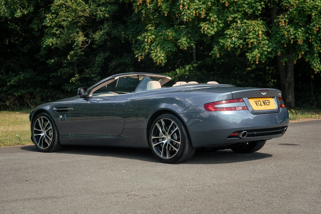 2005 Aston Martin DB9 - Image 7 of 31