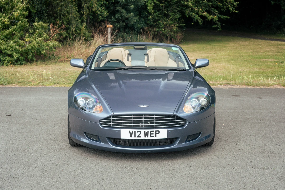 2005 Aston Martin DB9 - Image 9 of 31