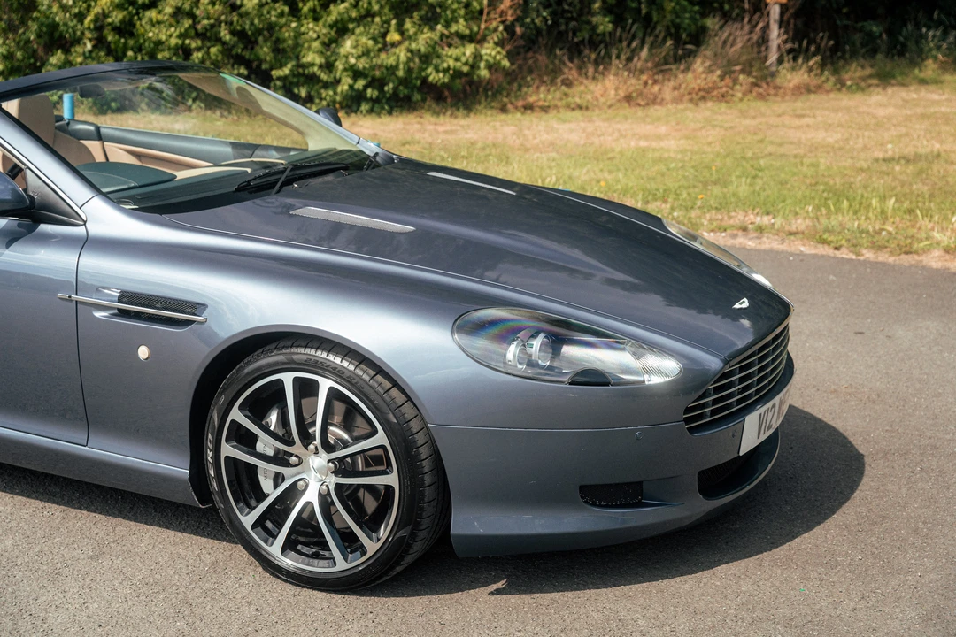 2005 Aston Martin DB9 - Image 30 of 31