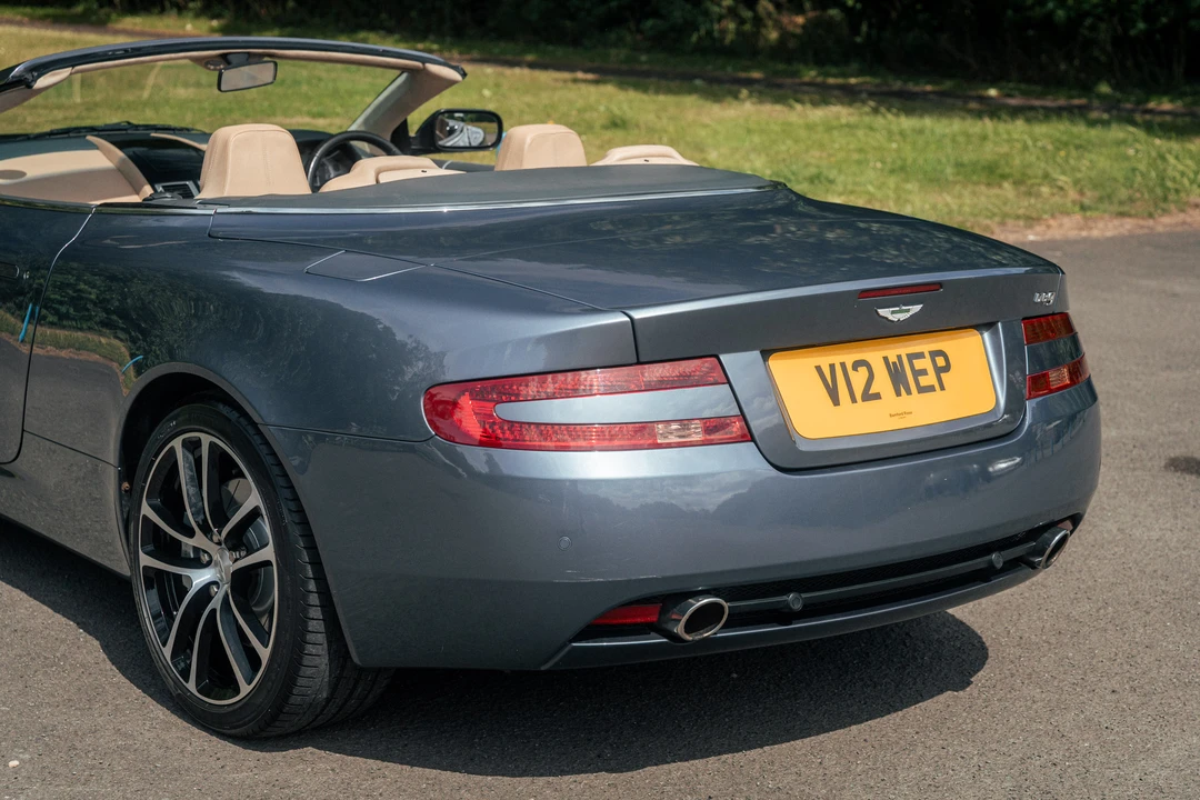 2005 Aston Martin DB9 - Image 31 of 31
