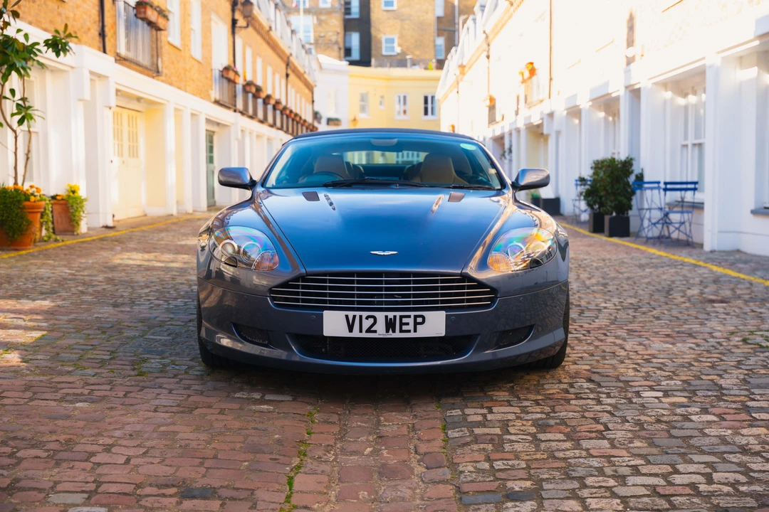 2005 Aston Martin DB9 - Image 21 of 31