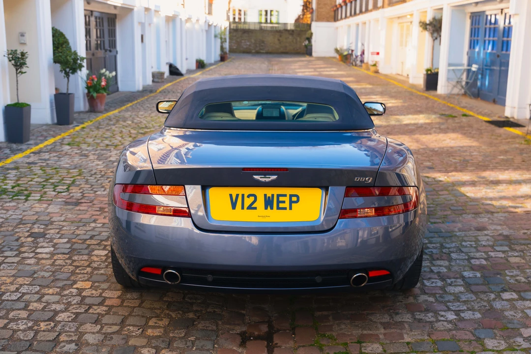 2005 Aston Martin DB9 - Image 13 of 31