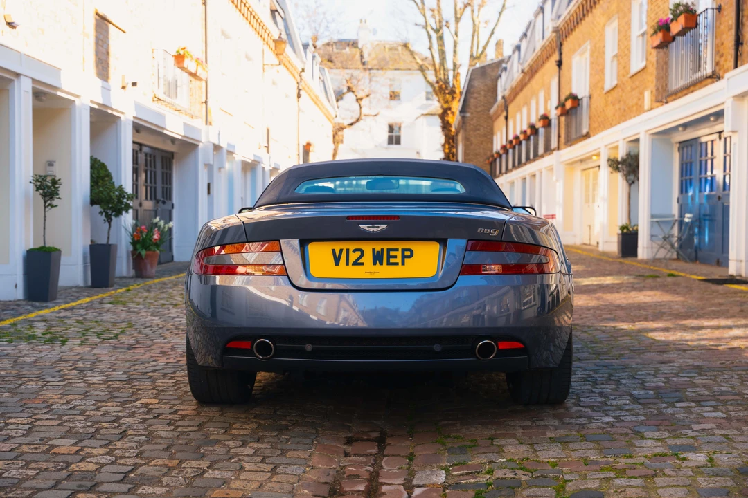 2005 Aston Martin DB9 - Image 5 of 31