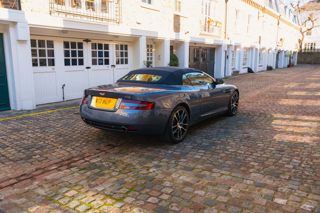 2005 Aston Martin DB9 - Image 12 of 31
