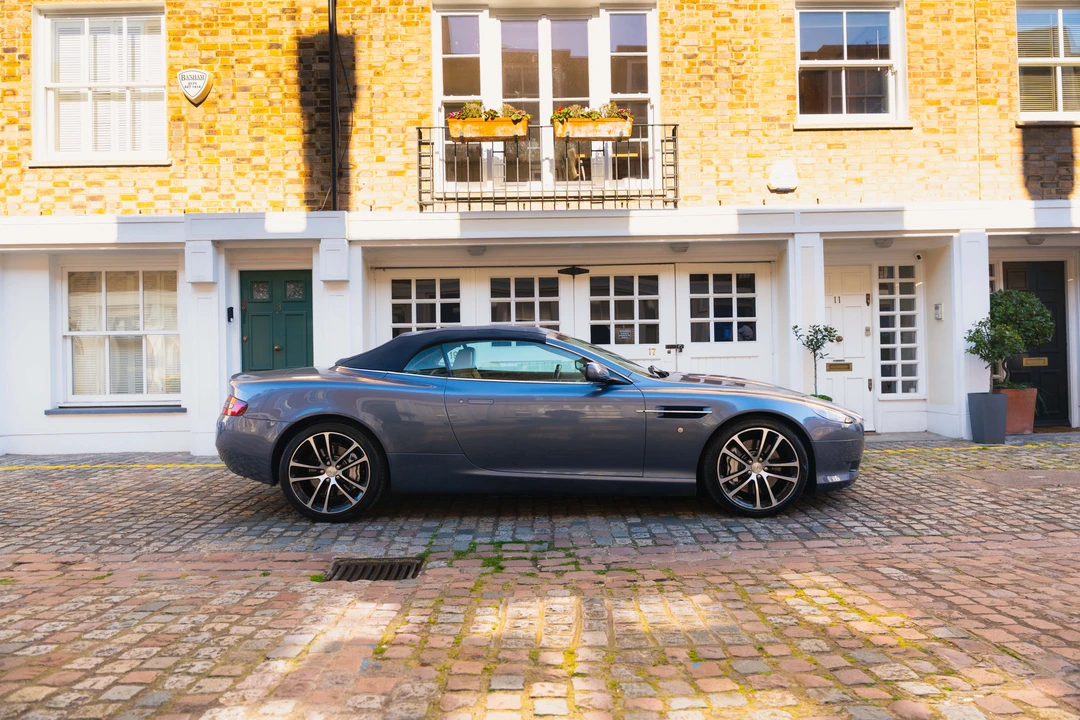 2005 Aston Martin DB9 - Image 26 of 31