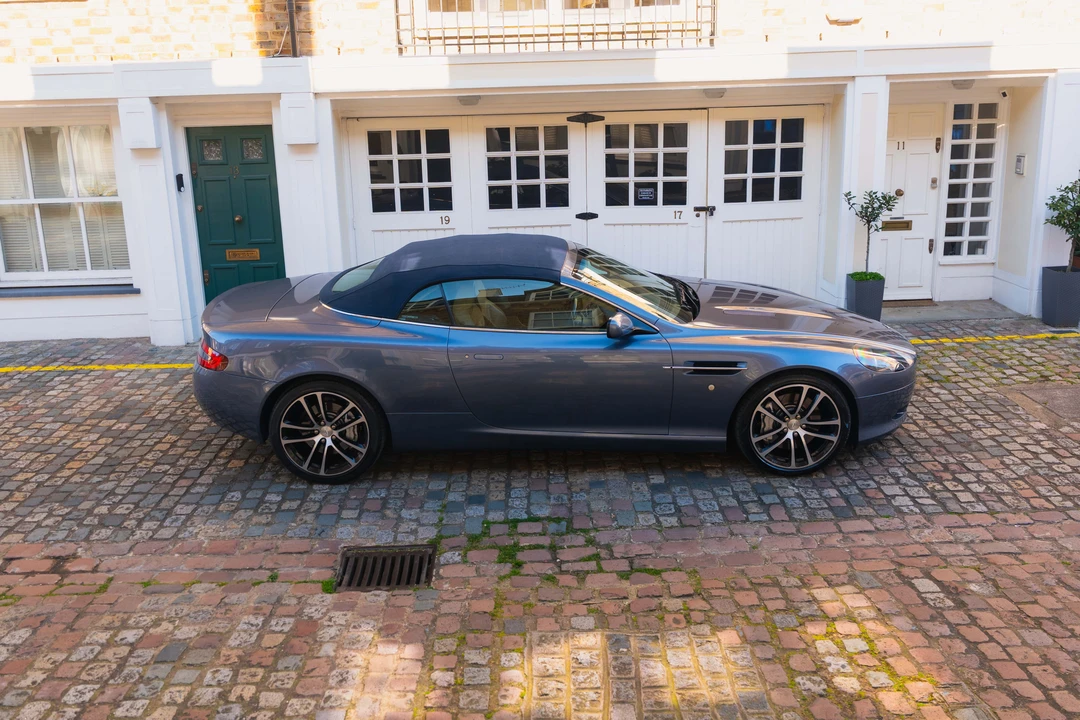 2005 Aston Martin DB9 - Image 27 of 31