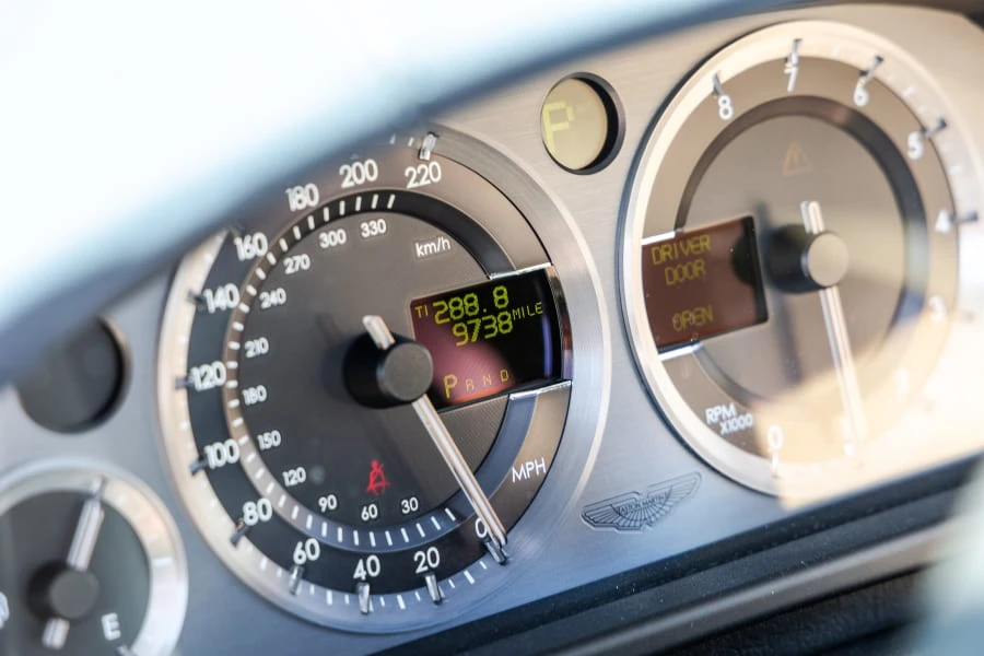 2005 Aston Martin DB9 - Image 27 of 30