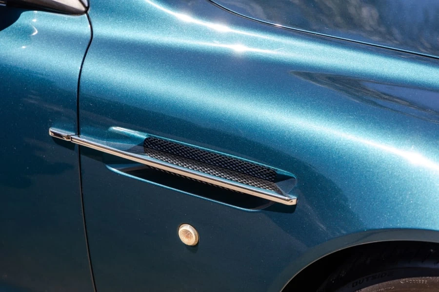 2005 Aston Martin DB9 - Image 10 of 30