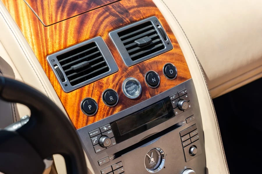 2005 Aston Martin DB9 - Image 28 of 30