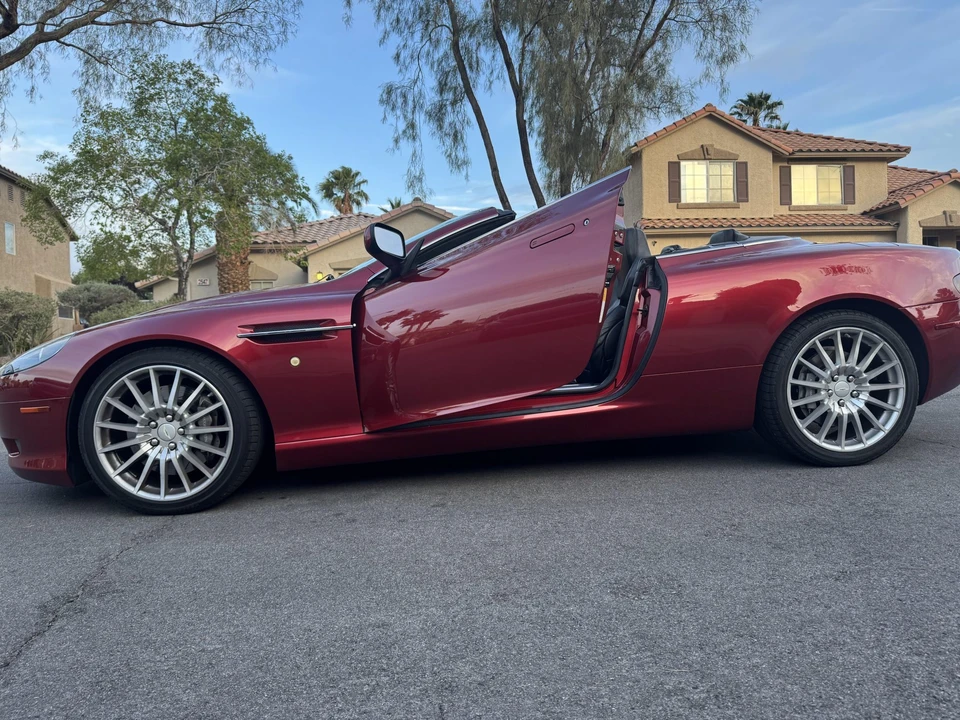 2005 Aston Martin DB9 - Image 31 of 31
