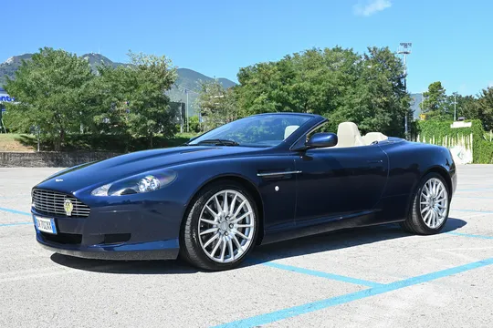 2005 Aston Martin DB9 Volante
