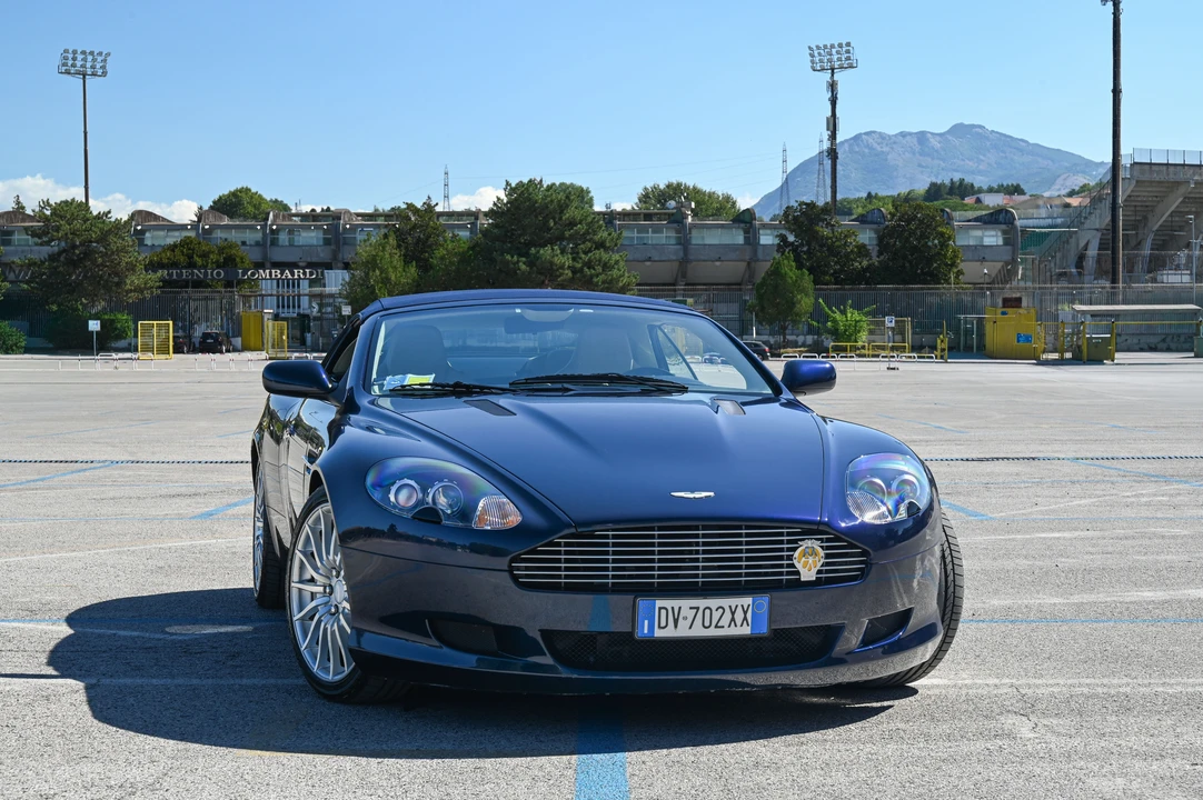2005 Aston Martin DB9 - Image 11 of 31
