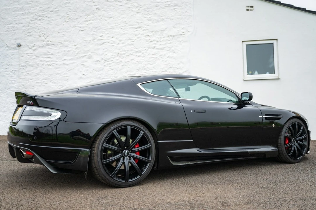 2005 Aston Martin DB9 - Image 10 of 30