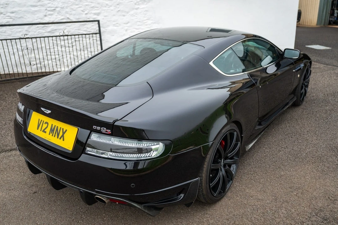2005 Aston Martin DB9 - Image 13 of 30