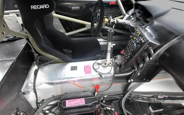 2005 Aston Martin DB9 - Image 6 of 12