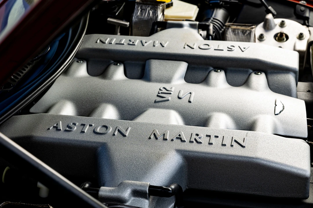2005 Aston Martin Vanquish 1st Gen - Image 18 of 31