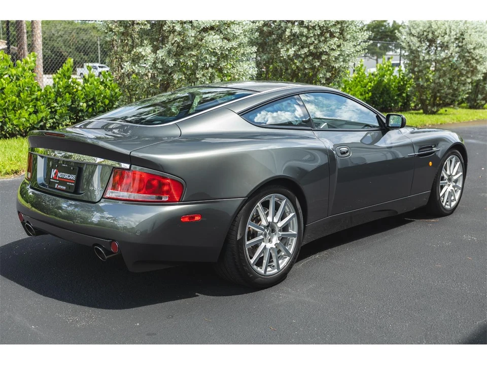 2005 Aston Martin Vanquish S 1st Gen - Image 11 of 31
