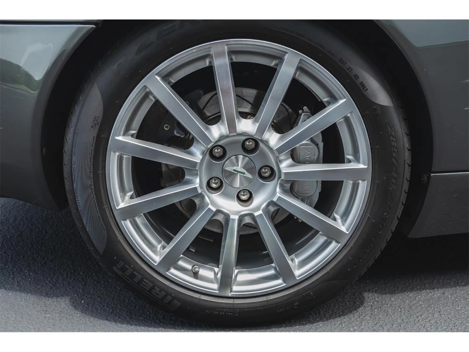 2005 Aston Martin Vanquish S 1st Gen - Image 17 of 31