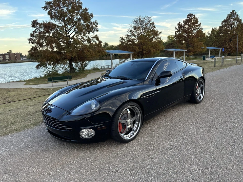2005 Aston Martin Vanquish 1st Gen - Image 5 of 31