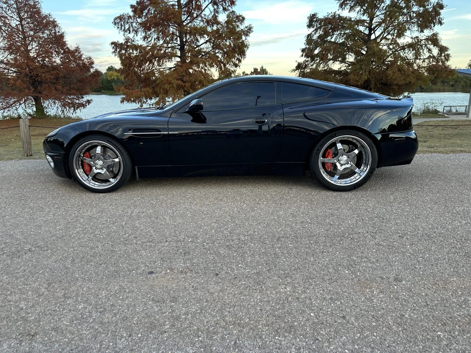 2005 Aston Martin Vanquish 1st Gen - Image 30 of 31