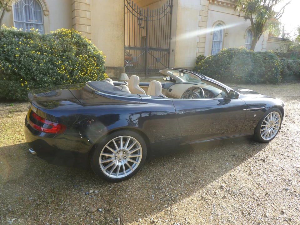 2005 Aston Martin DB9 - Image 4 of 30
