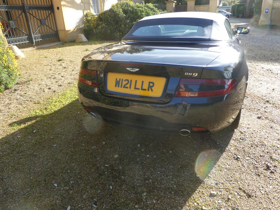 2005 Aston Martin DB9 - Image 16 of 30