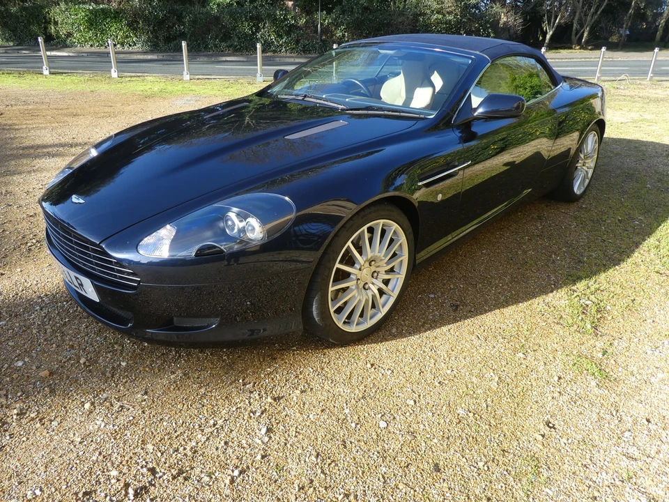 2005 Aston Martin DB9 - Image 15 of 30