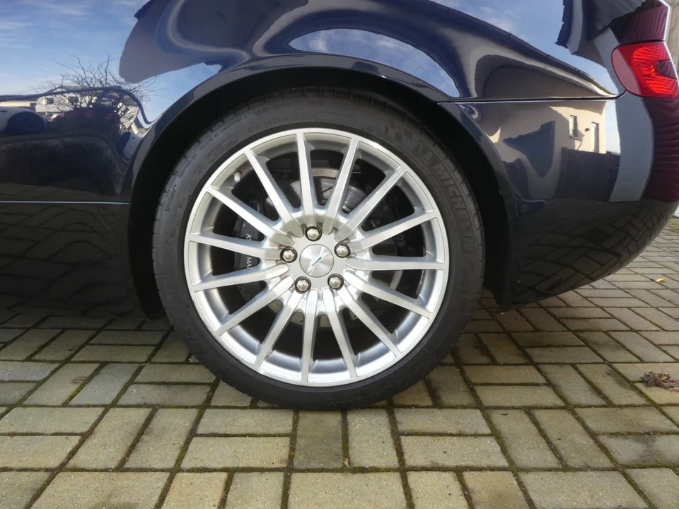 2005 Aston Martin DB9 - Image 20 of 30