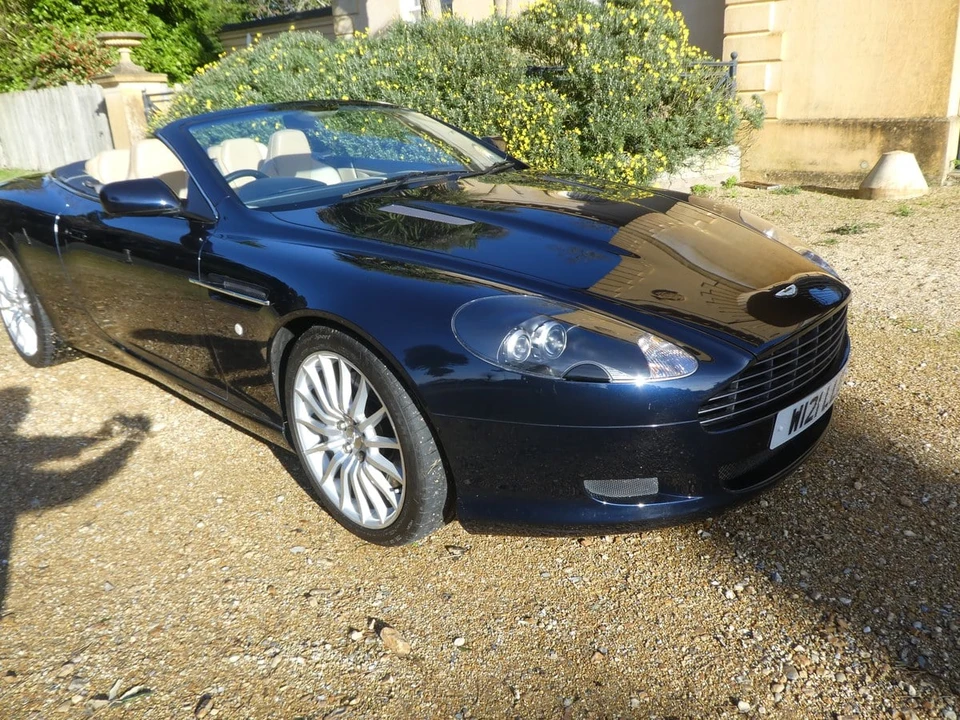 2005 Aston Martin DB9 - Image 8 of 30