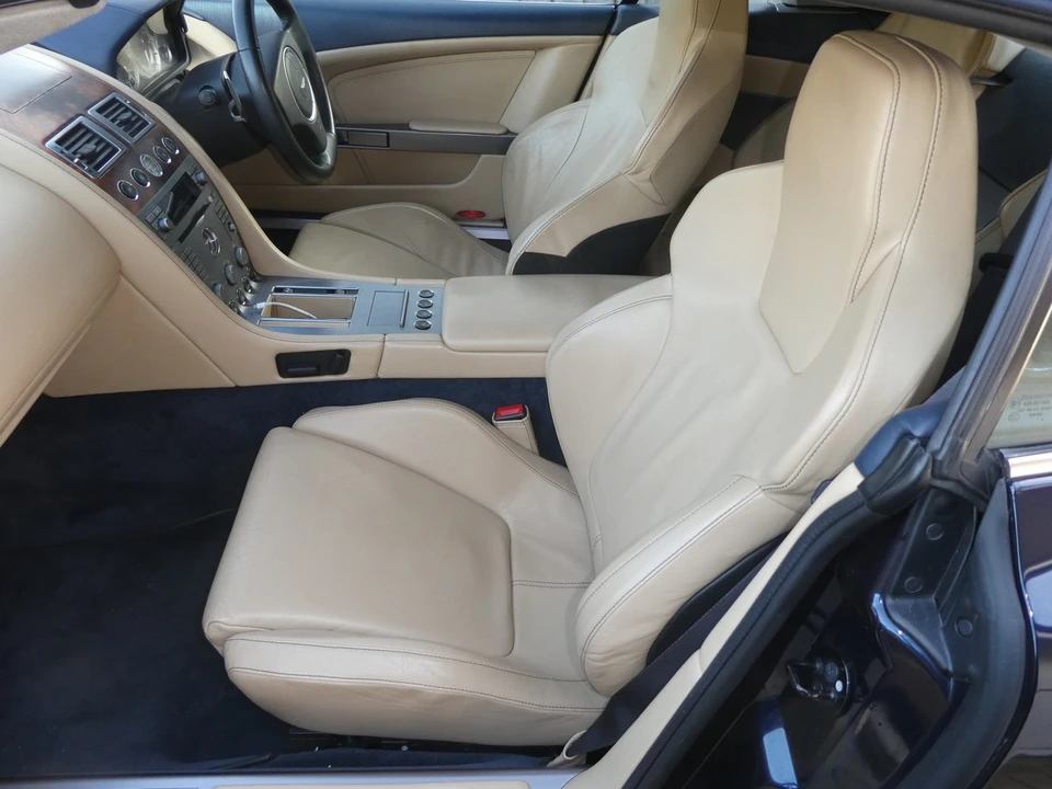 2005 Aston Martin DB9 - Image 24 of 30