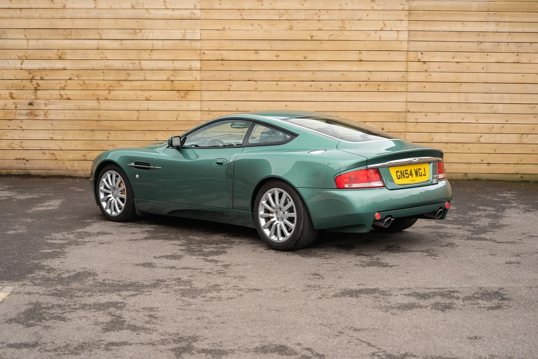 2005 Aston Martin Vanquish 1st Gen - Image 8 of 30