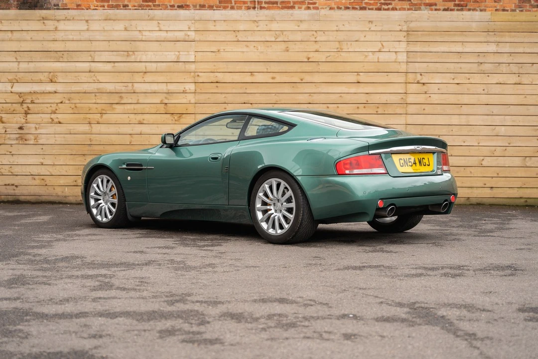 2005 Aston Martin Vanquish 1st Gen - Image 7 of 30