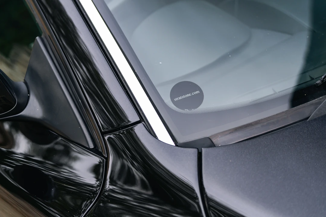 2005 Aston Martin Vanquish 1st Gen - Image 24 of 31