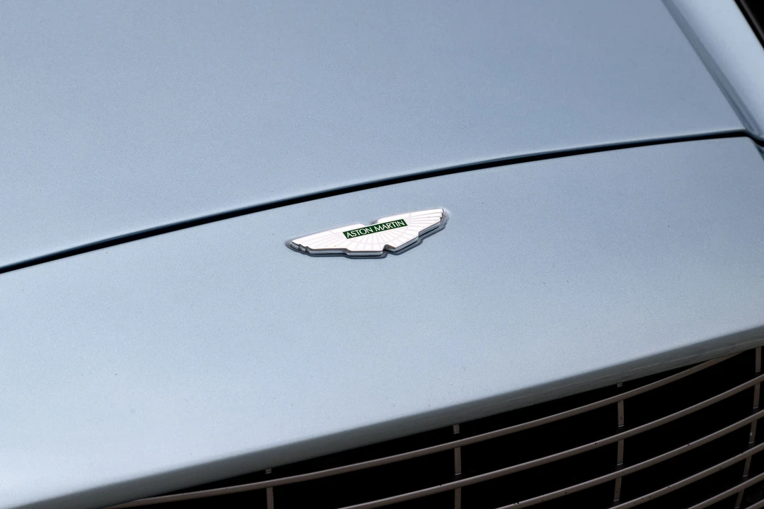 2005 Aston Martin Vanquish 1st Gen - Image 27 of 31
