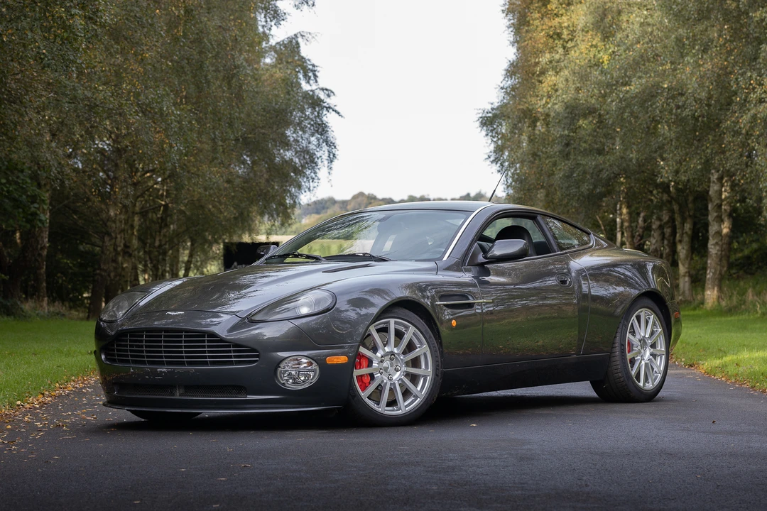 2005 Aston Martin Vanquish 1st Gen - Image 2 of 31