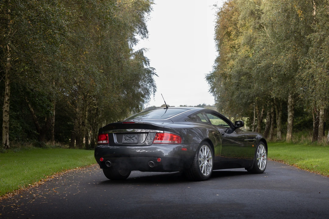 2005 Aston Martin Vanquish 1st Gen - Image 8 of 31