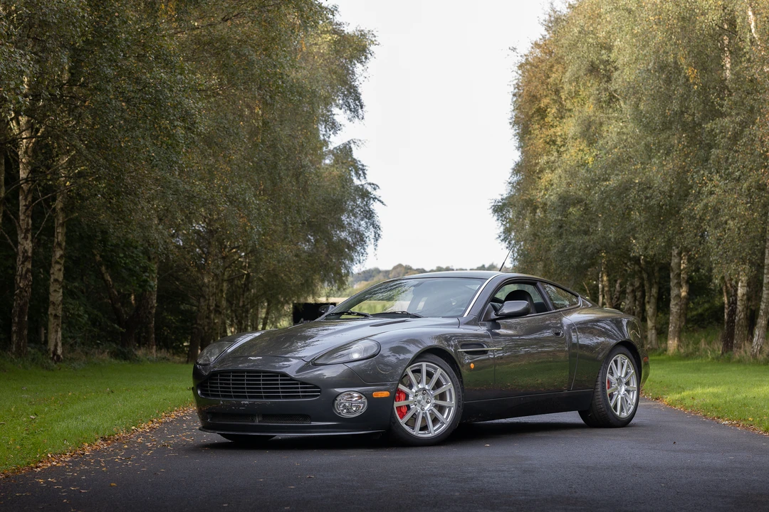 2005 Aston Martin Vanquish 1st Gen - Image 4 of 31