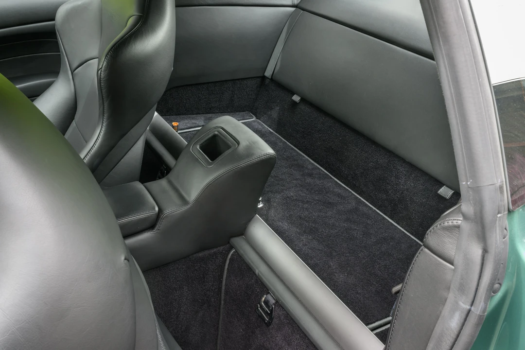 2005 Aston Martin Vanquish 1st Gen - Image 22 of 31