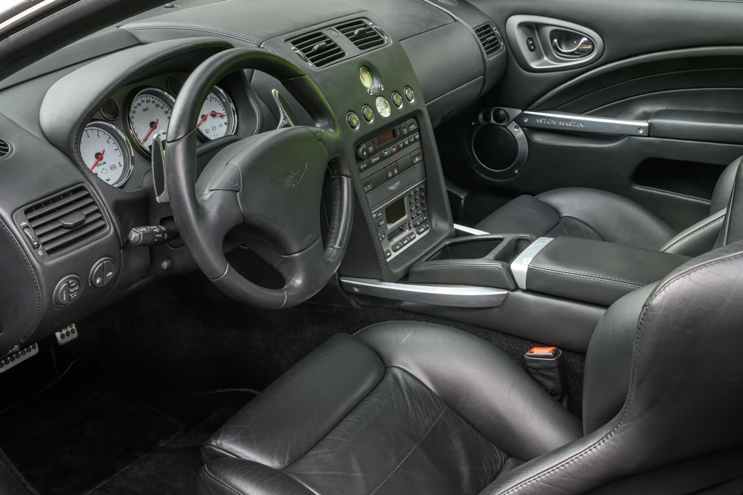 2005 Aston Martin Vanquish 1st Gen - Image 11 of 31