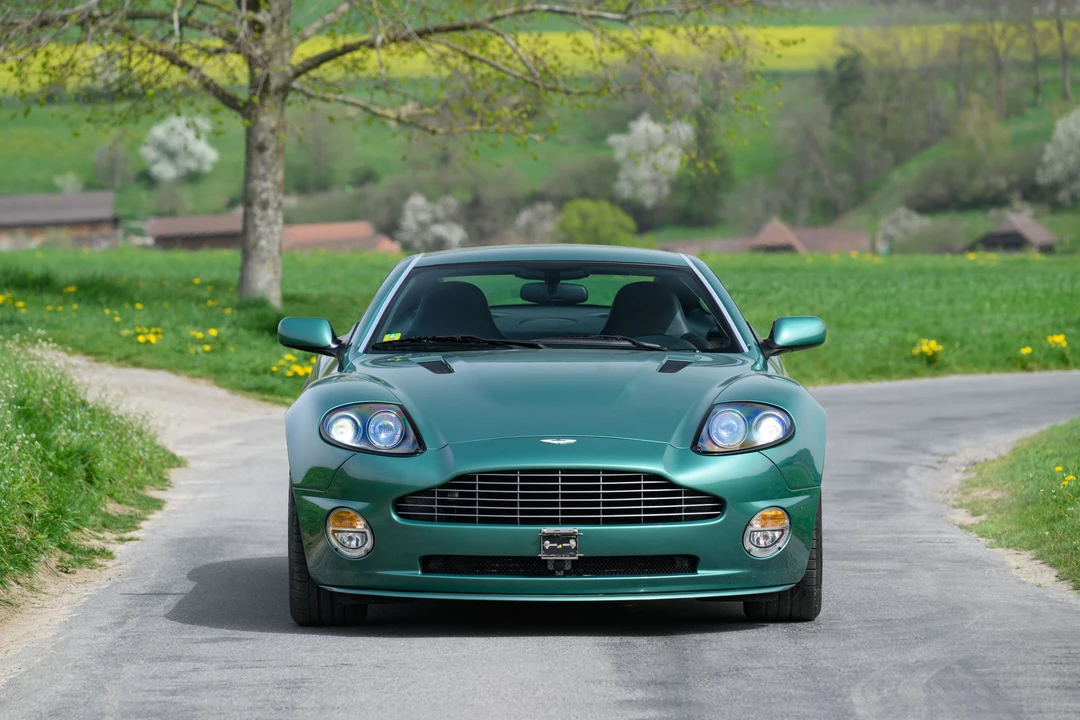 2005 Aston Martin Vanquish 1st Gen - Image 8 of 31