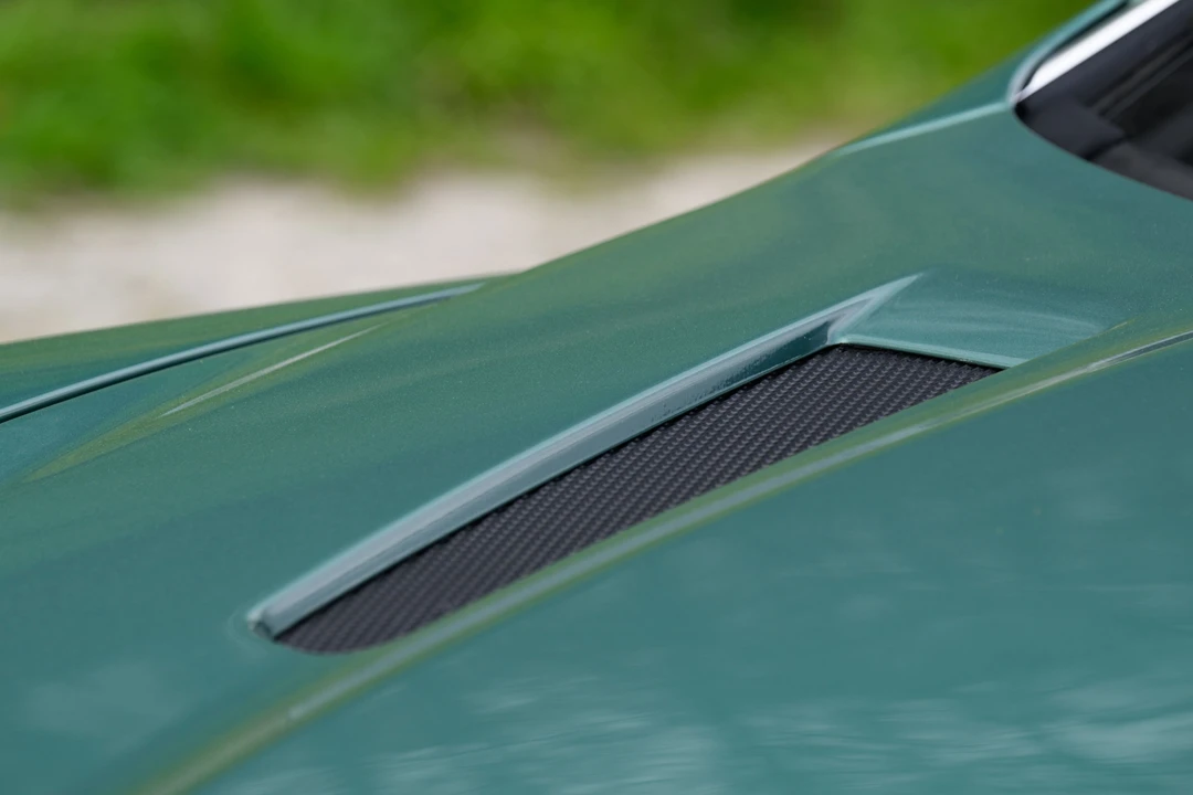 2005 Aston Martin Vanquish 1st Gen - Image 31 of 31