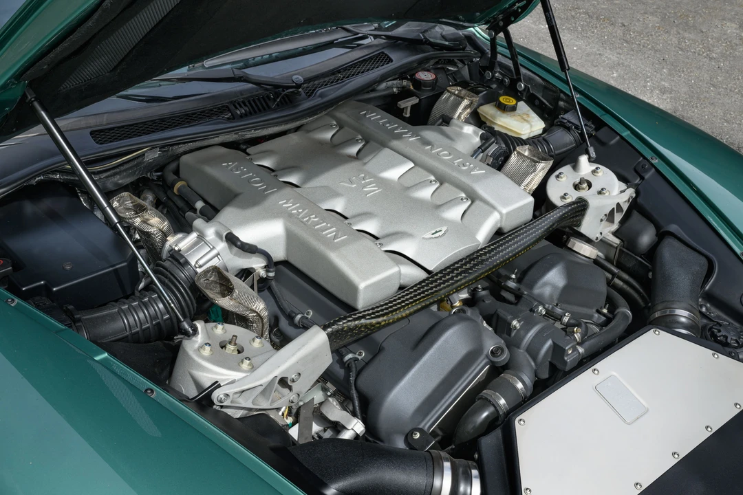 2005 Aston Martin Vanquish 1st Gen - Image 24 of 31
