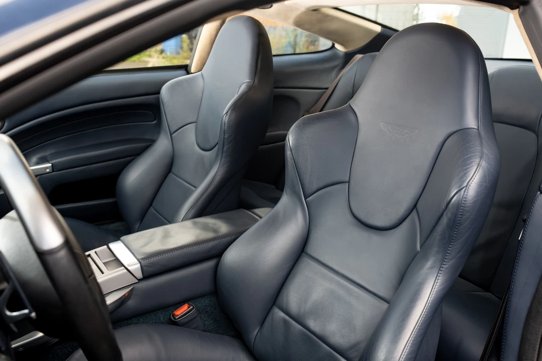 2005 Aston Martin Vanquish 1st Gen - Image 12 of 31