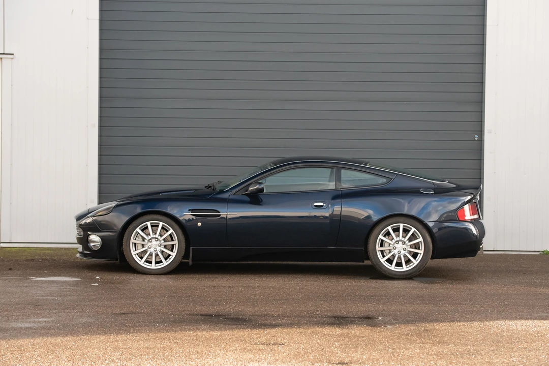 2005 Aston Martin Vanquish 1st Gen - Image 3 of 31