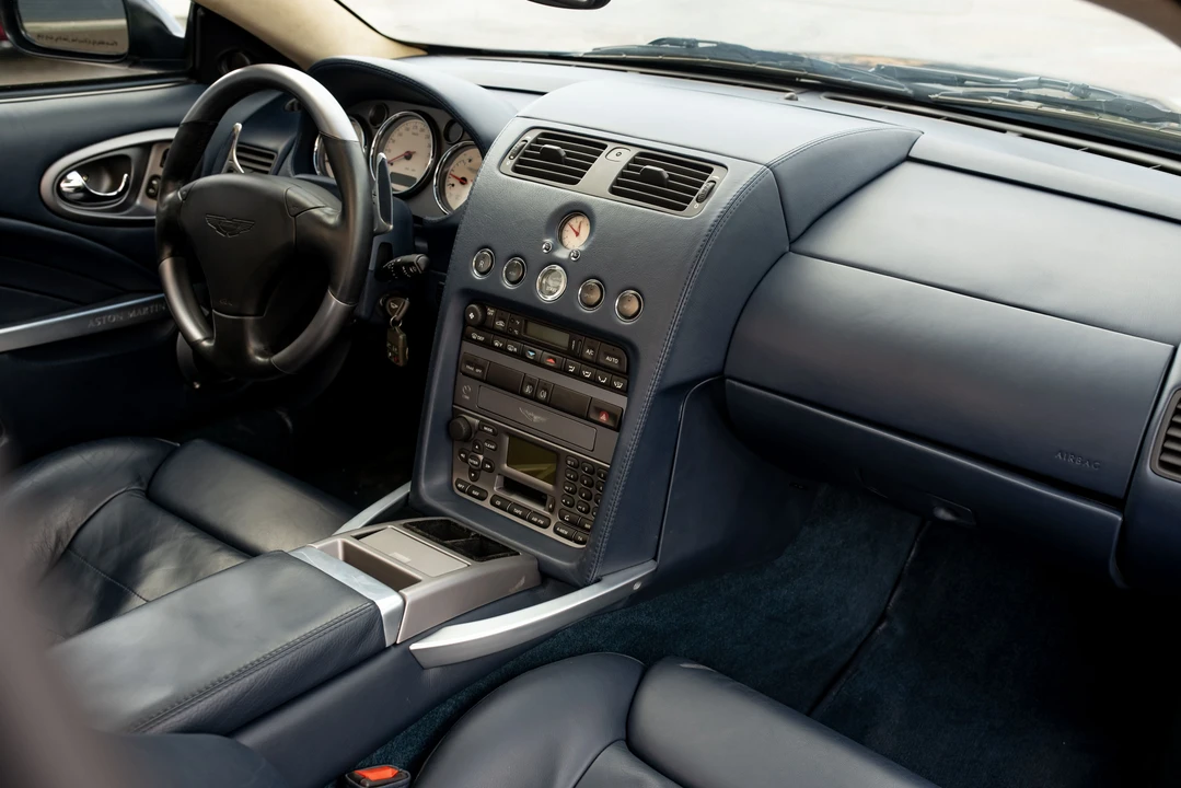 2005 Aston Martin Vanquish 1st Gen - Image 10 of 31