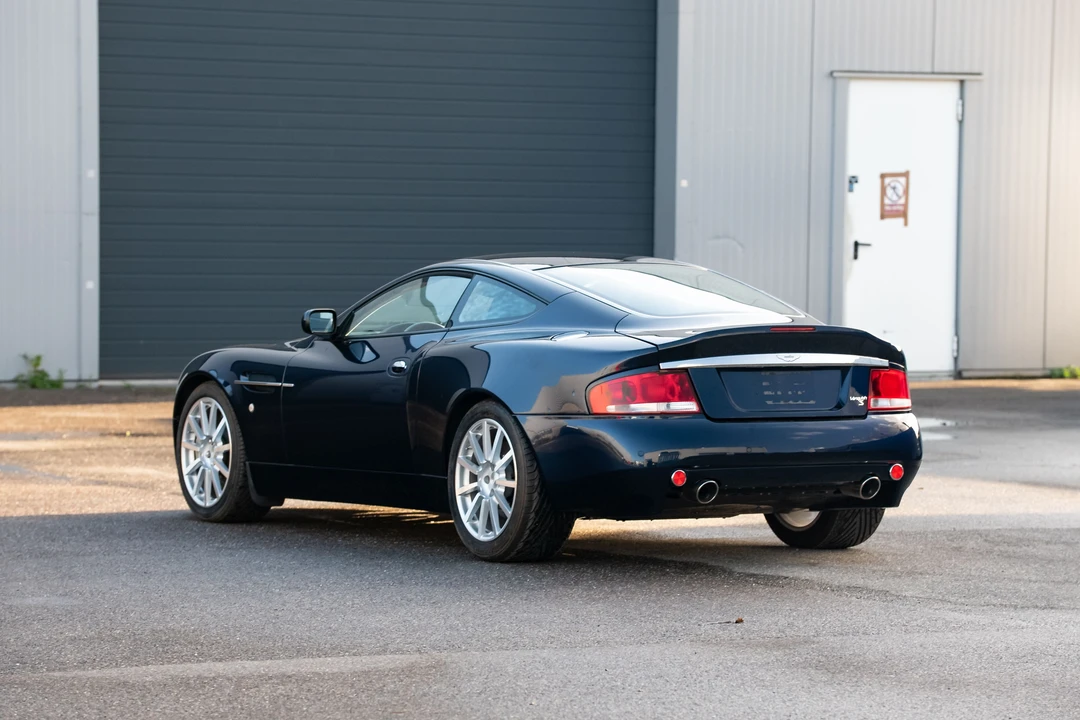2005 Aston Martin Vanquish 1st Gen - Image 7 of 31