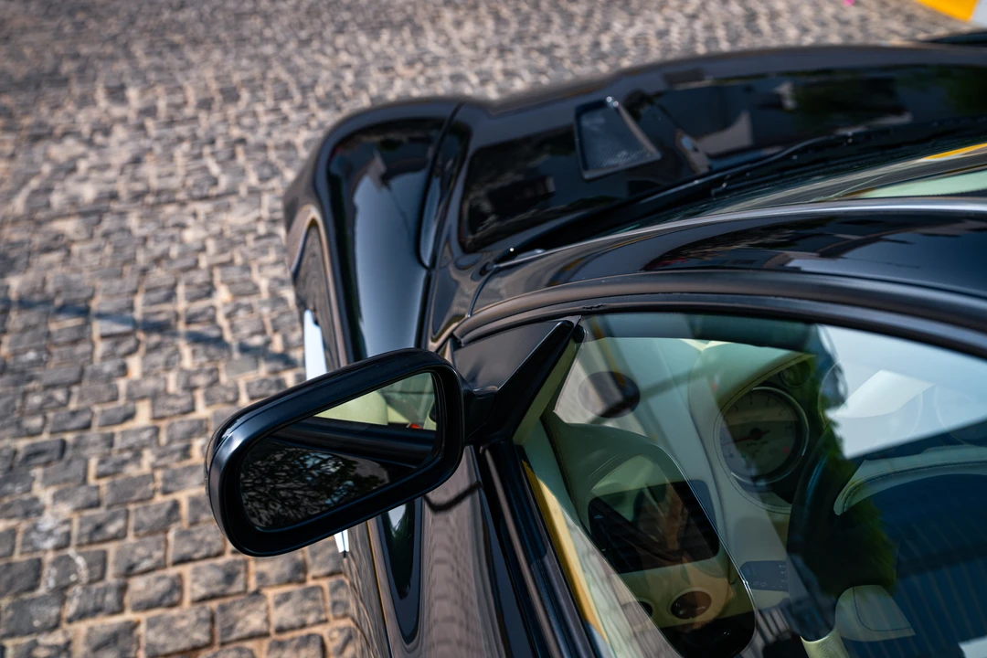 2005 Aston Martin Vanquish 1st Gen - Image 22 of 31