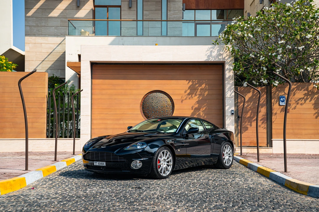 2005 Aston Martin Vanquish 1st Gen - Image 3 of 31